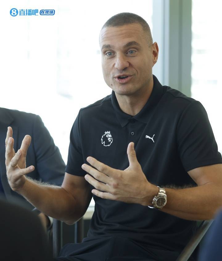 直播吧在现场|维迪奇：曼联获得欧冠资格会让球迷满意，这是目标