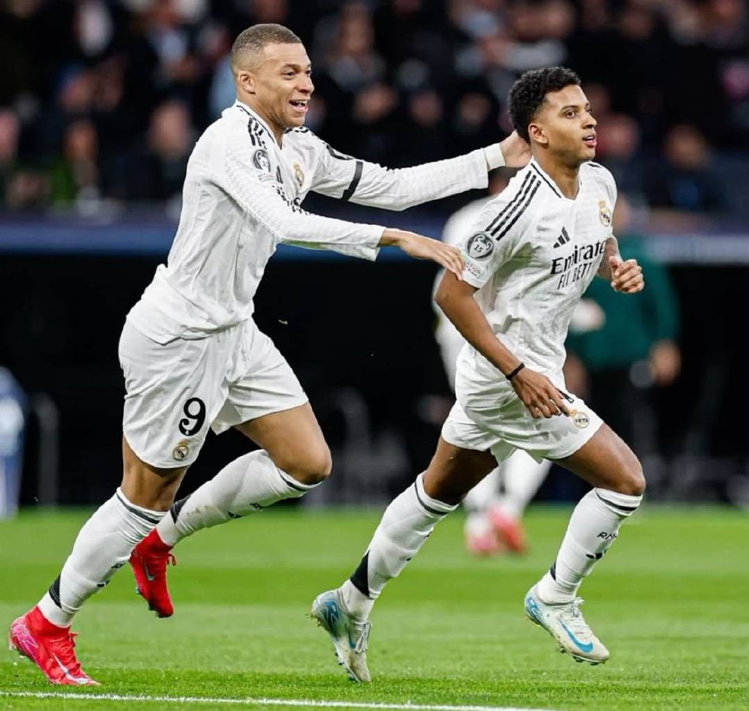 辱华事件两周后,皇马接连遭遇打击,赛季四大皆空已成定局!